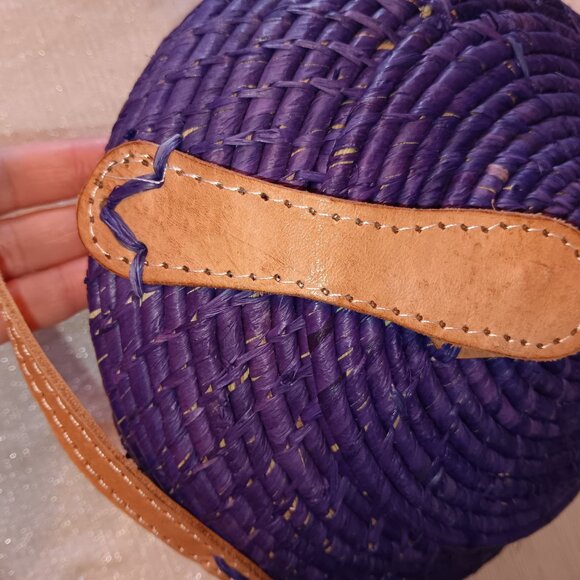 Round Woven Blue Straw rattan wicker Crossbody Purse bag handmade boho hippie - Picture 2 of 7